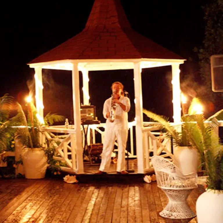 Villa Capri Cap Estate